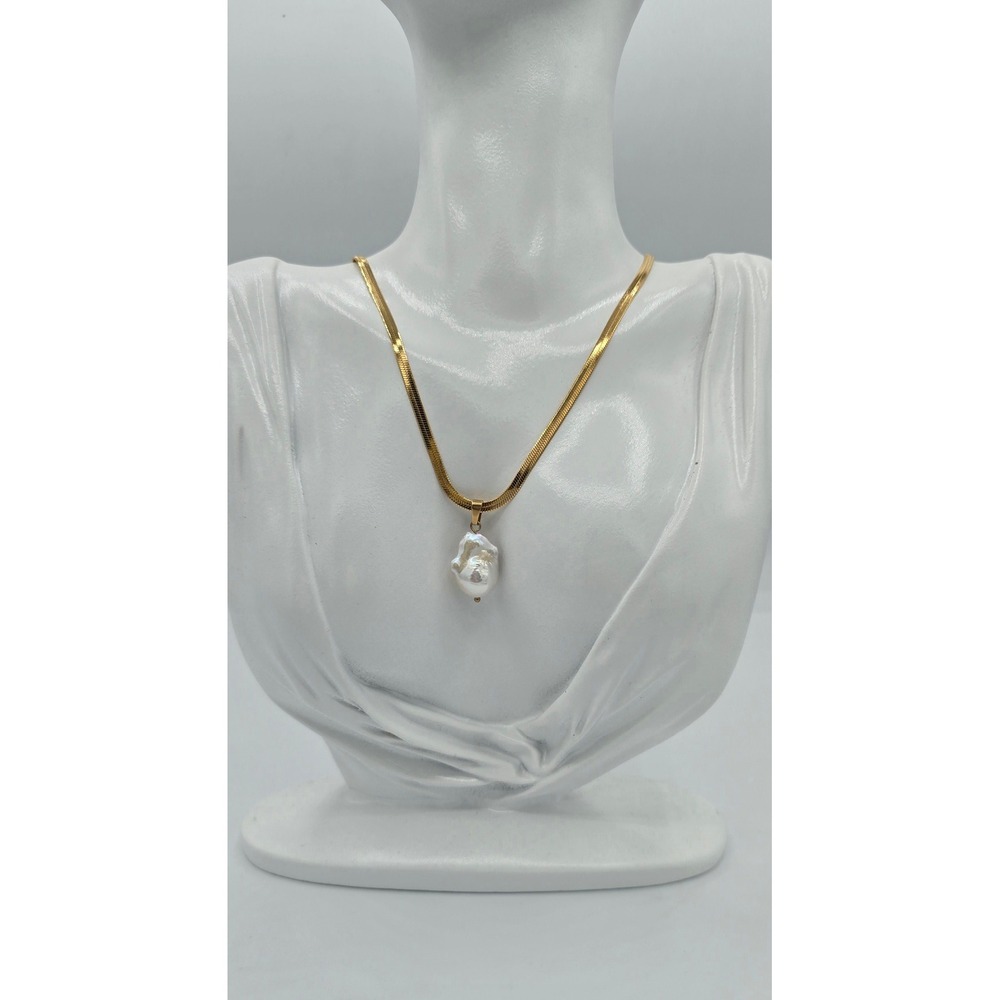 Oshena Pearl Pendant Necklace Gold Herringbone Chain Baroque Coastal MSRP $180